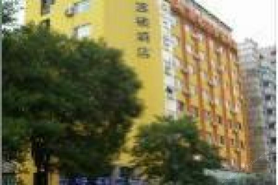 7 Days Inn Gangwan Square Νταλιάν Εξωτερικό φωτογραφία
